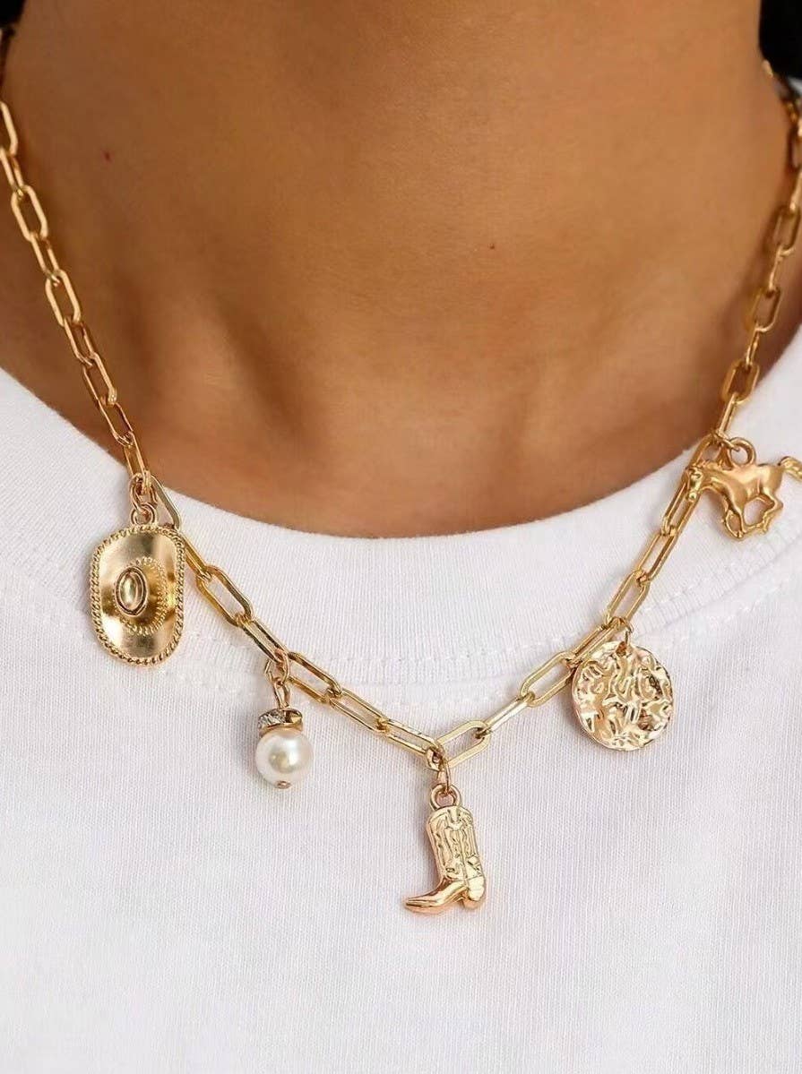 JOSSLYN by wall to wall - WESTERN BOOT STAR HAT HORSESHOE CHARM NECKLACE | 80N1187