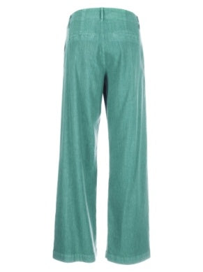 Meg Linen
