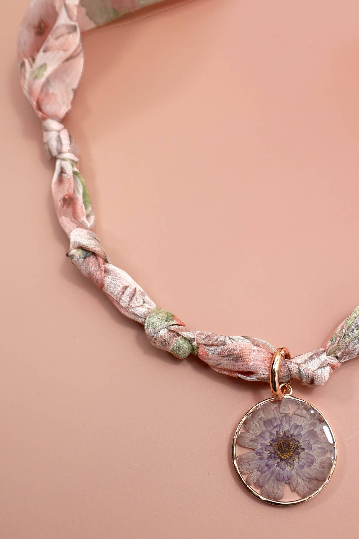 JOSSLYN by wall to wall - Handcrafted Scarf Interchangeable Charm Necklace | 80N92378