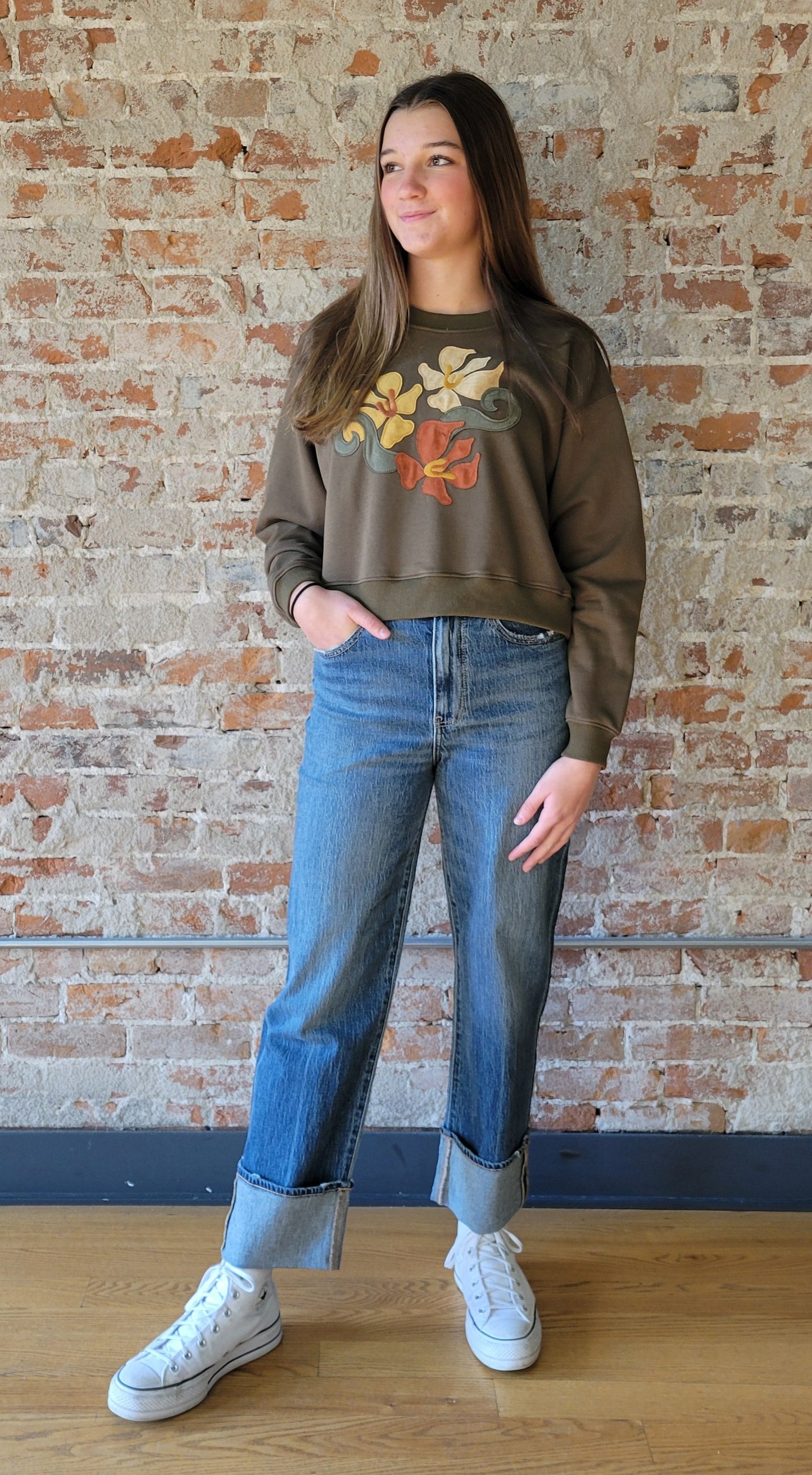 Flower Applique Sweatshirt