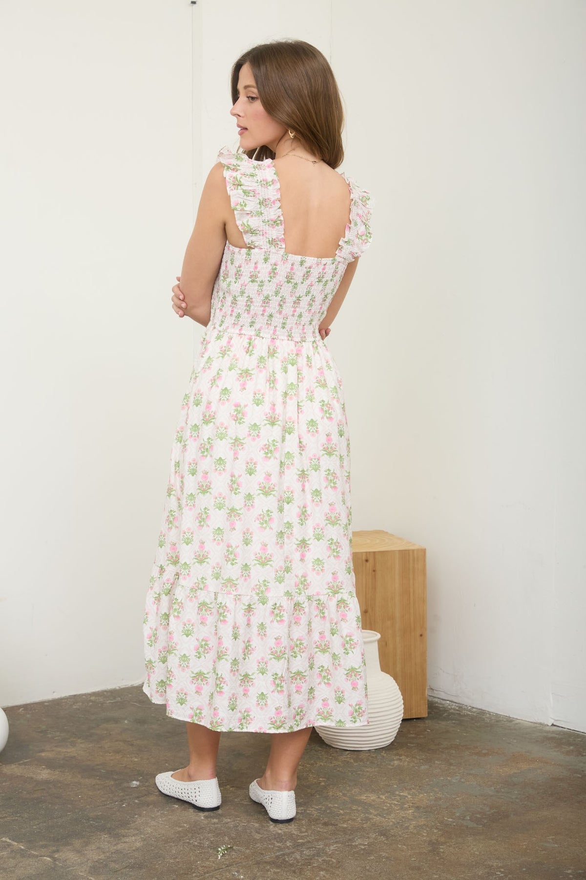 Floral Tile Pattern Smocked Sleeveless Midi Dress