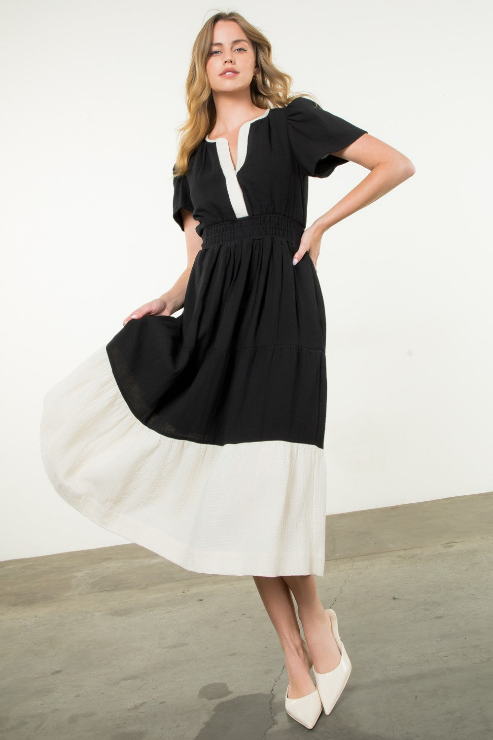 Short Sleeve Tiered Maxi Dress