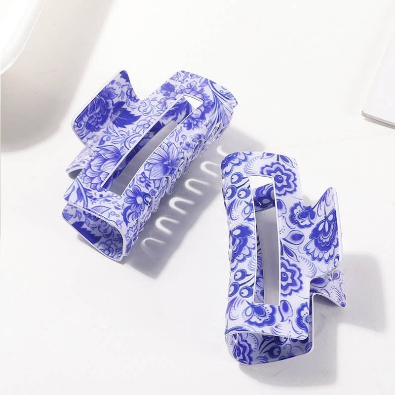 JOSSLYN by wall to wall - VINTAGE PORCELAIN STYLE RECTANGLE HAIR CLAW CLIPS | 40H952