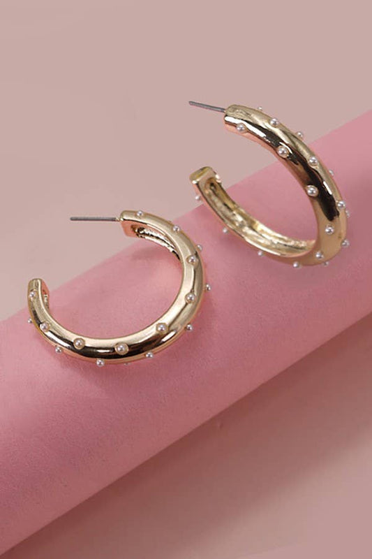 JOSSLYN by wall to wall - PEARL STUDDED HOOP EARRINGS | 31E24888