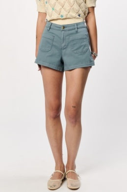 Carlisle Short